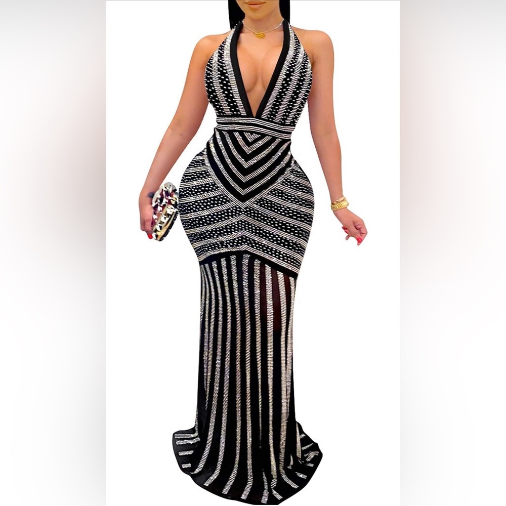 Sexy Rhinestone Dress - Picture 3 of 3